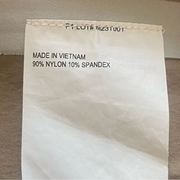 Brady Brand 1/2 Zip Training Pullover Size Medium - Picture 4 of 14